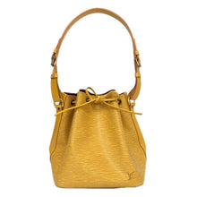 画像をギャラリービューアに読み込む, LOUIS VUITTON ルイ・ヴィトン プチ ノエ ショルダーバッグ エピレザー イエロー【中古】