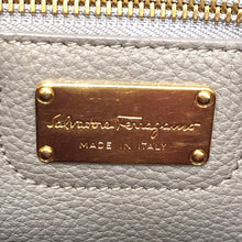 将图片加载到图库查看器,Salvatore Ferragamo サルヴァトーレフェラガモ エイミー スモール ガンチーニ AV21 F478 ハンドバッグ レザー グレー【中古】 レディース