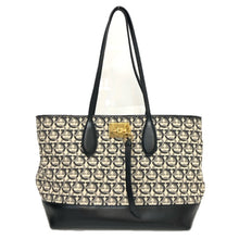 將圖片載入圖庫檢視器 Salvatore Ferragamo サルヴァトーレフェラガモ ガンチーニ AU21 H663 トートバッグ キャンバス/レザー モノトーン【中古】 レディース