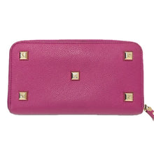 画像をギャラリービューアに読み込む, Salvatore Ferragamo サルヴァトーレフェラガモ 長財布 スタッズ付き ラウンドファスナー レザー パープル系 レディース 【中古】