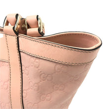 画像をギャラリービューアに読み込む, GUCCI グッチ 211983 トートバッグ GGシマレザー ピンク レディース 【中古】