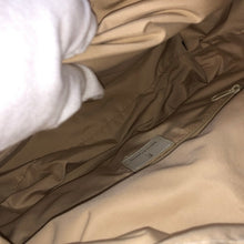 画像をギャラリービューアに読み込む, Roberta di Camerino ロベルタ・ディ・カメリーノ かごバッグ メッシュ ハンドバッグ アイボリー レディース 【中古】