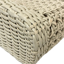 画像をギャラリービューアに読み込む, Roberta di Camerino ロベルタ・ディ・カメリーノ かごバッグ メッシュ ハンドバッグ アイボリー レディース 【中古】