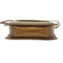 Load image into Gallery viewer, LOUIS VUITTON ルイ・ヴィトン モット ショルダーバッグ モノグラムヴェルニ ブロンズ レディース 【中古】