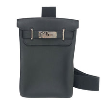 画像をギャラリービューアに読み込む, HERMES エルメス シルバー金具 アッカドPM ショルダーバッグ トゴ ブラック Z(2021年)刻印 ユニセックス 【中古】