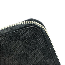画像をギャラリービューアに読み込む, LOUIS VUITTON ルイ・ヴィトン ラウンドファスナー ジッピーウォレット・ヴェルティカル N63095 長財布 ダミエグラフィットキャンバス ブラック メンズ 【中古】