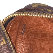 画像をギャラリービューアに読み込む, LOUIS VUITTON ルイ・ヴィトン アマゾン M45236 ショルダーバッグ モノグラムキャンバス ブラウン レディース 【中古】