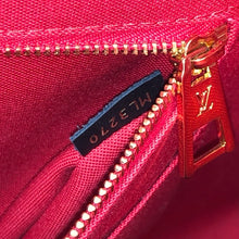 画像をギャラリービューアに読み込む, LOUIS VUITTON ルイ・ヴィトン 2way オンザゴーMM M45321 トートバッグ/ジャイアント・モノグラム キャンバス ブラウン レディース 【中古】