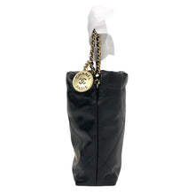 画像をギャラリービューアに読み込む, CHANEL シャネル CHANEL22 ミニ ハンドバッグ ショルダーバッグ/シャイニーカーフスキン ブラック レディース 【中古】【新品同様】【美品】