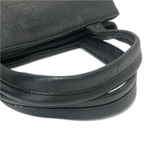 Load image into Gallery viewer, DAKS ダックス トートバッグ パンチング ハンドバッグ レザー ブラック【中古】 レディース