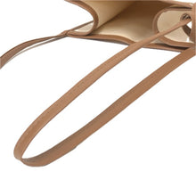 画像をギャラリービューアに読み込む, FOXEY フォクシー バイカラー ノベルティ トートバッグ キャンバス/レザー ベージュ【中古】 レディース