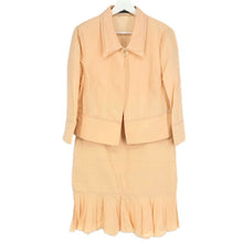 画像をギャラリービューアに読み込む, Salvatore Ferragamo サルヴァトーレフェラガモ スカートスーツ セットアップ ウール/麻・リネン ベージュ系【中古】 レディース