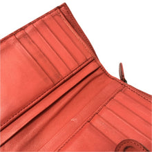画像をギャラリービューアに読み込む, BOTTEGAVENETA ボッテガヴェネタ イントレチャート 121060 V001N 6502 二つ折り財布 レザー コーラル系【中古】 レディース