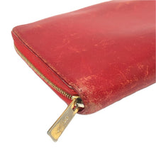 画像をギャラリービューアに読み込む, CELINE セリーヌ ラウンドファスナー 長財布 カーフ レッド【中古】 レディース