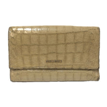 画像をギャラリービューアに読み込む, MIUMIU ミュウミュウ クロコ調型押し 5M1097 三つ折り財布 牛革 ベージュ系【中古】 レディース