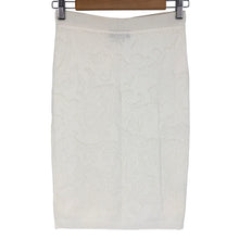 画像をギャラリービューアに読み込む, FENDI フェンディ ストレッチ ひざ丈 スカート レーヨン/コットン ホワイト Lサイズ相当【中古】 レディース