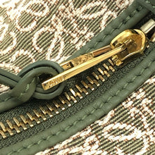 画像をギャラリービューアに読み込む, LOEWE ロエベ ワンショルダー キュービィバッグ スモール A906K75X06 ハンドバッグ カーフ/アナグラムジャガード アボカドグリーン【中古】 【美品】レディース