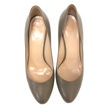 画像をギャラリービューアに読み込む, BALLY バリー アーモンドトゥ パンプス レザー スモーキーベージュ 7cmヒール サイズ38(25cm相当)【中古】 レディース