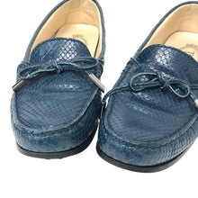 画像をギャラリービューアに読み込む, TOD’S トッズ ドライビングシューズ リボン 型押し ローファー レザー ブルー サイズ35.5(22.5cm相当)【中古】 レディース
