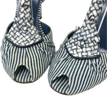 画像をギャラリービューアに読み込む, FENDI フェンディ アンクルストラップ サンダル デニム/レザー ブルー ホワイト 9.5cmヒール サイズ37.5(24.5cm相当)【中古】【新品同様】【美品】レディース