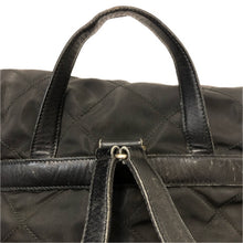 画像をギャラリービューアに読み込む, PRADA プラダ キルティング 三角ロゴ リュック・デイパック ナイロン ブラック【中古】 レディース