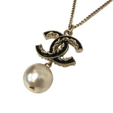 画像をギャラリービューアに読み込む, CHANEL シャネル ココマーク スイングパール ネックレス GP/フェイクパール ブラック B13C刻印【中古】レディース