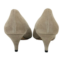 画像をギャラリービューアに読み込む, Salvatore Ferragamo フェラガモ ポインテッドトゥ パンプス スウェード グレージュ 6cmヒール サイズ7(24cm相当)【中古】【美品】レディース