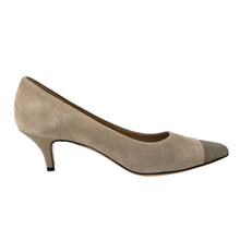 画像をギャラリービューアに読み込む, Salvatore Ferragamo フェラガモ ポインテッドトゥ パンプス スウェード グレージュ 6cmヒール サイズ7(24cm相当)【中古】【美品】レディース