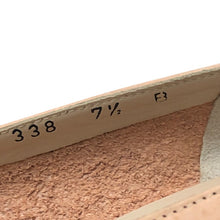 画像をギャラリービューアに読み込む, Salvatore Ferragamo フェラガモ ヴァラリボン アーモンドトゥ パンプス レザー ピンク ローヒール サイズ7.5(24.5cm相当)【中古】レディース