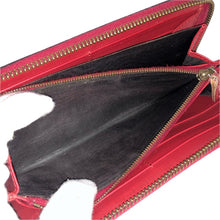 画像をギャラリービューアに読み込む, GUCCI グッチ GGスプリーム チェリー ラウンドファスナー 長財布 476049 ベージュ【中古】 レディース