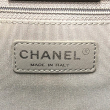 画像をギャラリービューアに読み込む, CHANEL シャネル エグゼクティブトート レザー トートバッグ ブロンズ【中古】 レディース