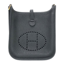 画像をギャラリービューアに読み込む, HERMES エルメス エヴリン16 TPM ショルダーバッグ トリヨンクレマンス ブラック Y刻印 ゴールド金具【中古】【美品】レディース