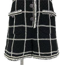 画像をギャラリービューアに読み込む, CHANEL シャネル ツイード ジャンプスーツ ココマークボタン P64168V49039 ブラック×ホワイト サイズ34(XS-S相当)【中古】レディース