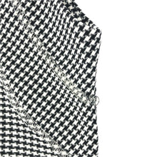 画像をギャラリービューアに読み込む, CHANEL シャネル ノースリーブ チェック柄 ストレッチ カットソー P32316V22650 ブラック×ホワイト サイズ34(XS-S相当)【中古】 レディース