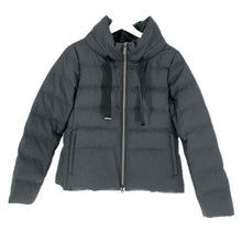 將圖片載入圖庫檢視器 nano universe ナノユニバース 西川ダウン サージスタンドカラー ショートダウンジャケット 669-4214302 チャコール Sサイズ【中古】【新品同様】【美品】レディース