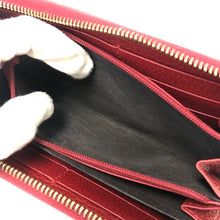 画像をギャラリービューアに読み込む, GUCCI グッチ プチマーモント 456117 ラウンドファスナー 長財布 レザー レッド【中古】 レディース