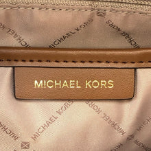 画像をギャラリービューアに読み込む, Michael Kors マイケルコース リュック・デイパック PVCキャンバス×レザー ホワイト×ブラウン【中古】レディース