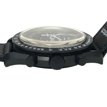 画像をギャラリービューアに読み込む, OMEGA × Swatch オメガ×スウォッチ MISSION TO THE MOONPHASE スヌーピー SO33B700 腕時計 クオーツ ブラック文字盤 42mm【中古】【新品同様】【美品】メンズ