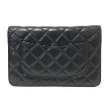 画像をギャラリービューアに読み込む, CHANEL シャネル チェーンウォレット マトラッセ クラシック ラムスキン ブラック ゴールド金具【中古】レディース