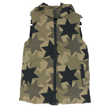 이미지를 갤러리 뷰어에 로드 , Wask ワスク リバーシブルダウンベスト カモフラ フード付 カーキ×ブラック サイズ140【中古】 ボーイズ