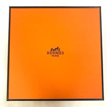 画像をギャラリービューアに読み込む, HERMES エルメス 空箱 ショッパー リボン 3点セット クッション材付き【中古】
