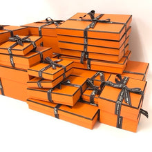 画像をギャラリービューアに読み込む, HERMES エルメス 空箱 ブレスレット バングル リボン付き 番号あり 18点セット【中古】