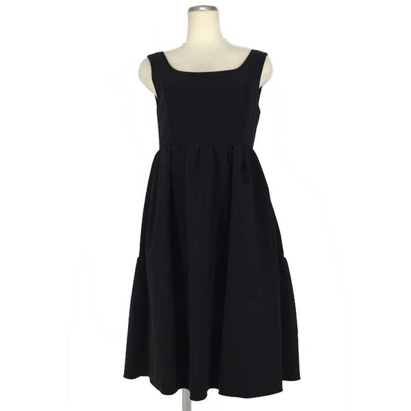 FOXEY（フォクシー）｜品格と知性をまとう大人のためのラグジュアリーブランド