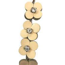 画像をギャラリービューアに読み込む, ANTEPRIMA アンテプリマ フラワーチャーム キーホルダー ベージュ【中古】レディース
