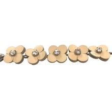 画像をギャラリービューアに読み込む, ANTEPRIMA アンテプリマ フラワーチャーム キーホルダー ベージュ【中古】レディース
