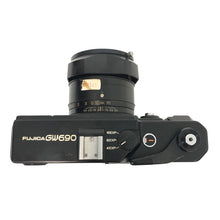 画像をギャラリービューアに読み込む, FUJICA フジカ GW690 Professional 6×9 FUJINON ｆ3.5 90mm 富士フイルム フィルムカメラ 中判 動作未確認【中古】
