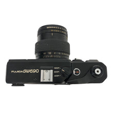 画像をギャラリービューアに読み込む, FUJICA フジカ GW690 Professional 6×9 FUJINON ｆ3.5 90mm 富士フイルム フィルムカメラ ブラック 中判 動作未確認【中古】
