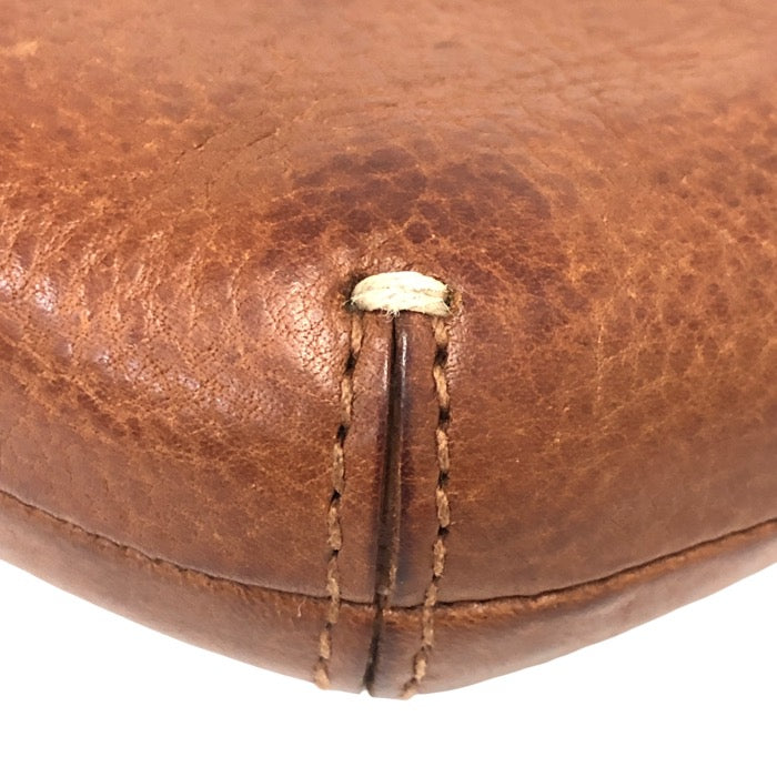 美品 genten がま口 ゲンテン 工具ロゴ ショルダーバッグ ブラウン 本革 genten（ゲンテン） 【ケアセット＋安心の3年保証付】 Minerva chicco