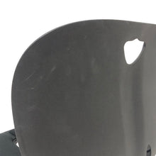 画像をギャラリービューアに読み込む, カーブルチェア 腰らくサポート 健康器具 ブラック【中古】 ユニセックス
