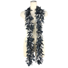 画像をギャラリービューアに読み込む, ISSEY MIYAKE イッセイミヤケ 葉っぱ リーフ マフラー シルバー系【中古】 ユニセックス
